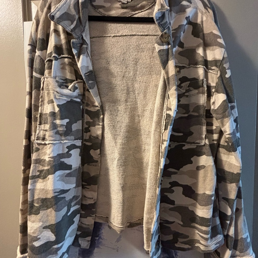 Camouflage Button-Up Jacket